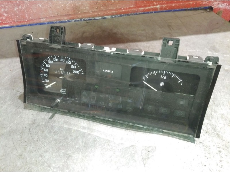 Recambio de cuadro instrumentos para renault clio 1.2 referencia OEM IAM 09045579900  