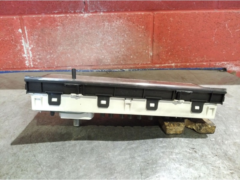 Recambio de cuadro instrumentos para renault clio 1.2 referencia OEM IAM 09045579900  