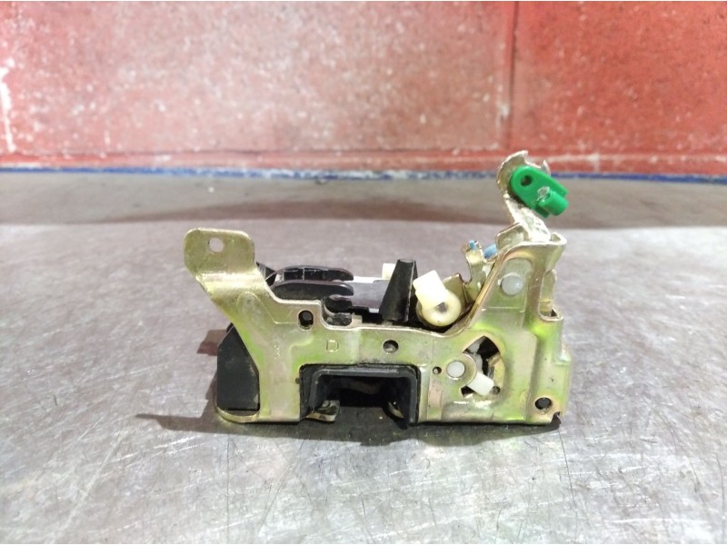 Recambio de cerradura puerta delantera derecha para renault clio 1.2 referencia OEM IAM   