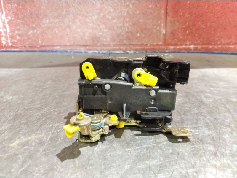 Recambio de cerradura puerta delantera izquierda para renault clio 1.2 referencia OEM IAM   