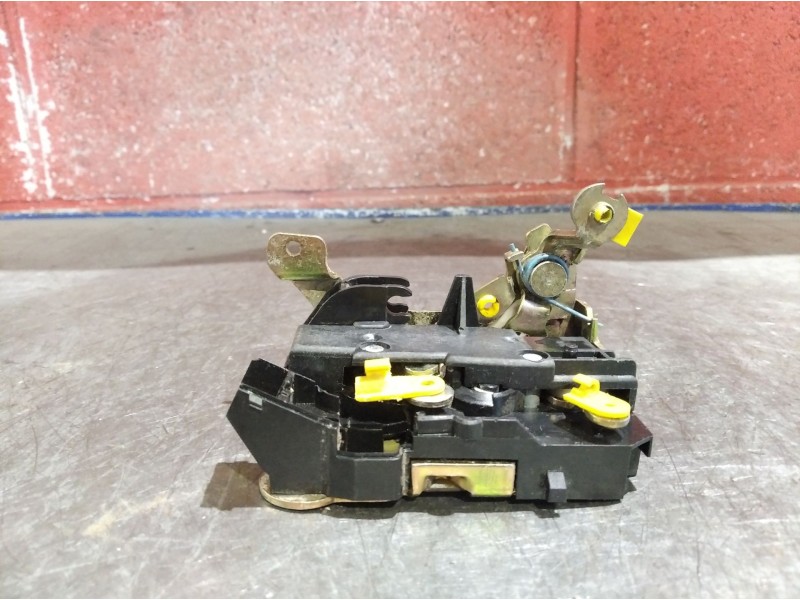 Recambio de cerradura puerta delantera izquierda para renault clio 1.2 referencia OEM IAM   