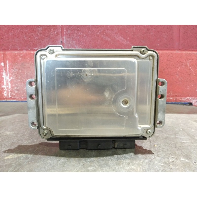 Recambio de centralita motor uce para renault megane ii berlina 5p 1.9 dci diesel | 0.00 - ... 1.9 dci diesel | 0.00 - ... refer
