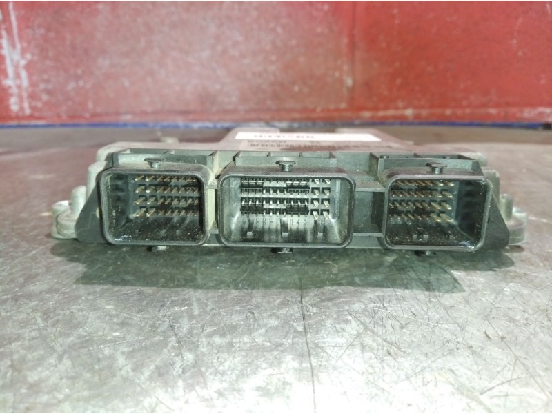 Recambio de centralita motor uce para renault megane ii berlina 5p 1.9 dci diesel | 0.00 - ... 1.9 dci diesel | 0.00 - ... refer