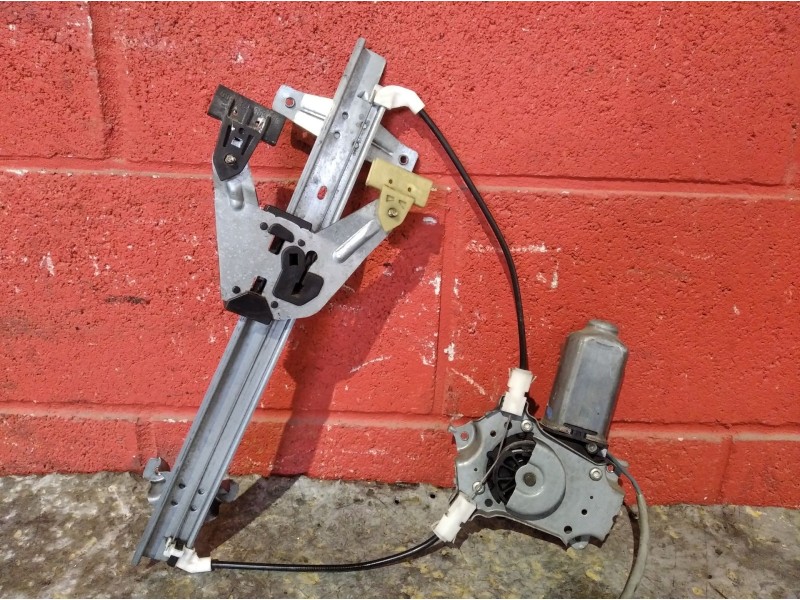 Recambio de elevalunas trasero derecho para nissan primera berlina (p11) 2.0 turbodiesel cat | 0.96 - ... 2.0 turbodiesel cat | 