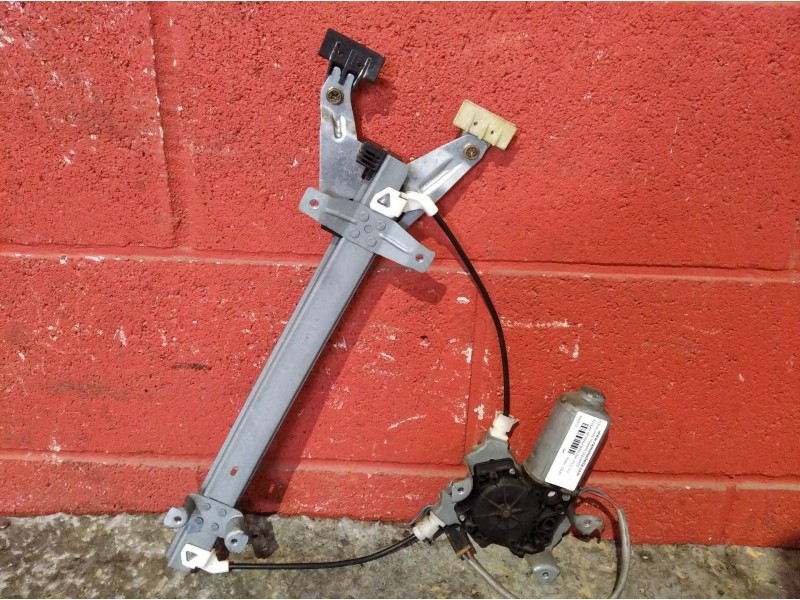 Recambio de elevalunas trasero izquierdo para nissan primera berlina (p11) 2.0 turbodiesel cat | 0.96 - ... 2.0 turbodiesel cat 