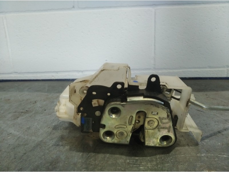 Recambio de cerradura puerta delantera izquierda para mazda bt-50 (un)  | 0.06 - ...  | 0.06 - ... referencia OEM IAM    Recambio de cerradura puerta delantera izquierda para mazda bt-50 (un)  | 0.06 - ...  | 0.06 - ... referencia OEM IAM