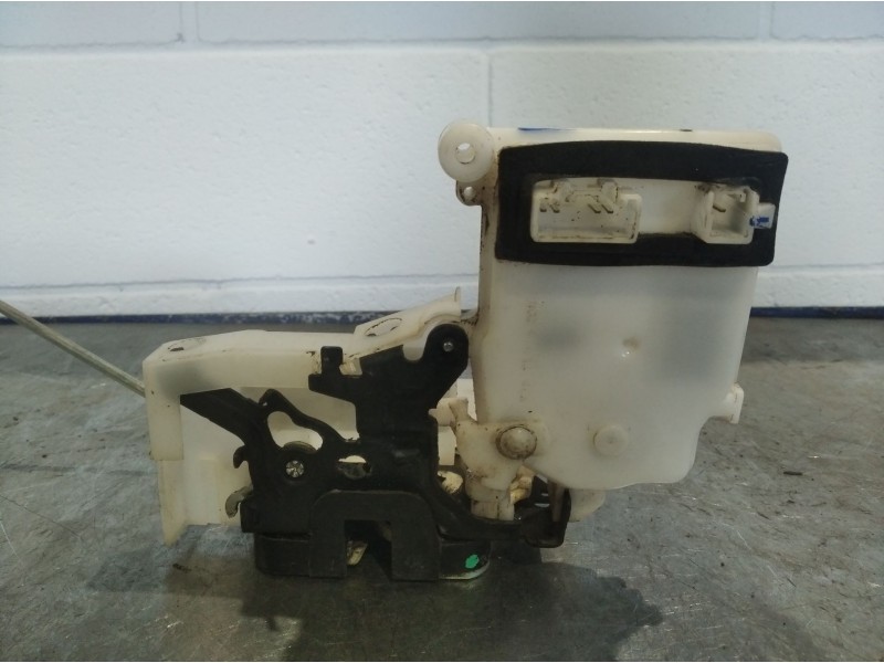 Recambio de cerradura puerta delantera izquierda para mazda bt-50 (un)  | 0.06 - ...  | 0.06 - ... referencia OEM IAM    Recambio de cerradura puerta delantera izquierda para mazda bt-50 (un)  | 0.06 - ...  | 0.06 - ... referencia OEM IAM