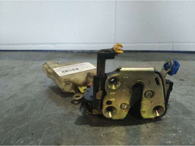 Recambio de cerradura puerta delantera izquierda para nissan almera tino (v10m) básico | 0.00 - ... básico | 0.00 - ... referenc