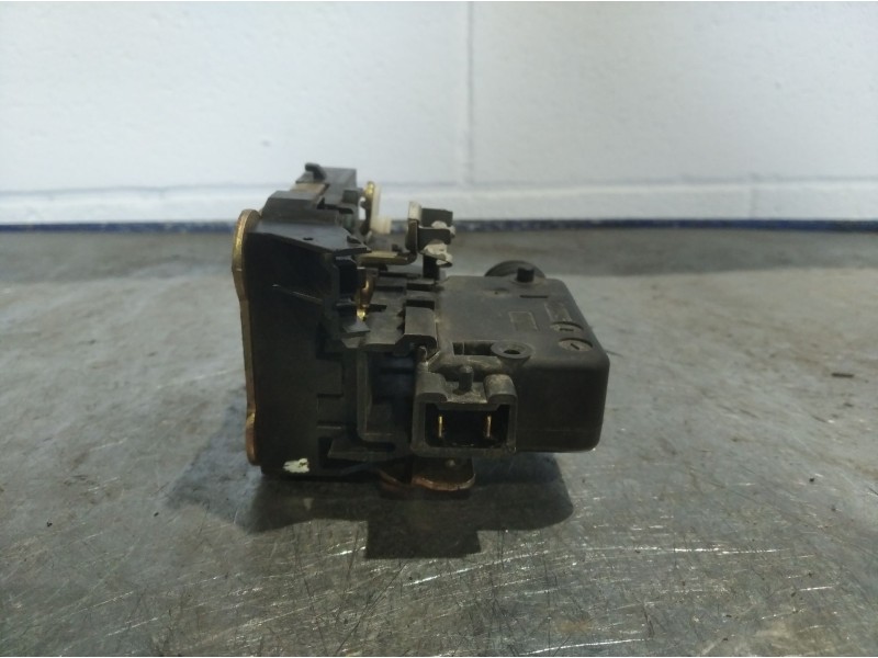 Recambio de cerradura puerta delantera derecha para renault kangoo (f/kc0) referencia OEM IAM   