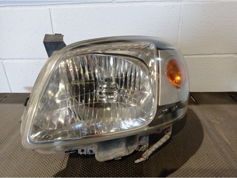 Recambio de faro izquierdo para mazda bt-50 (un)  | 0.06 - ...  | 0.06 - ... referencia OEM IAM    Recambio de faro izquierdo para mazda bt-50 (un)  | 0.06 - ...  | 0.06 - ... referencia OEM IAM