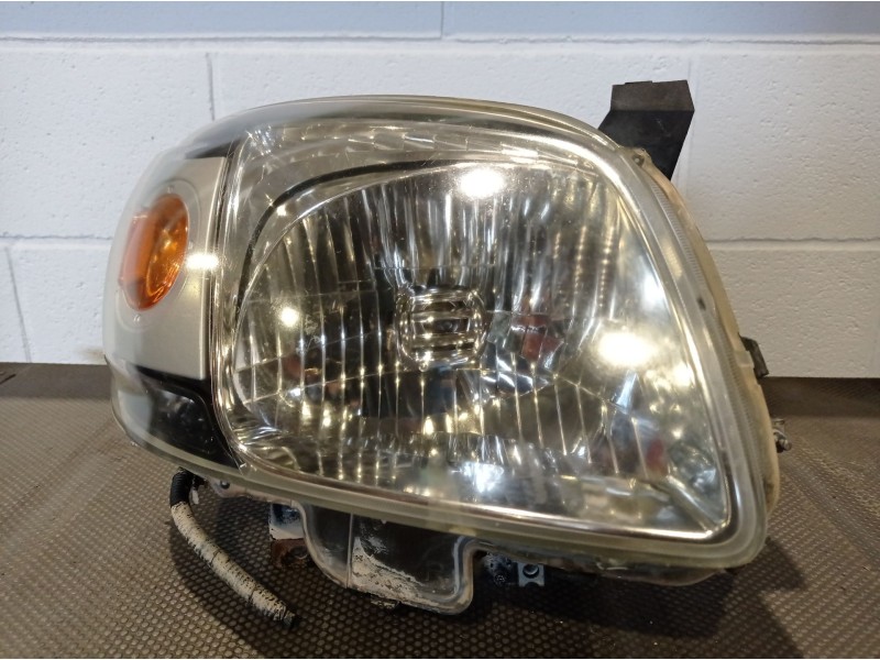 Recambio de faro derecho para mazda bt-50 (un)  | 0.06 - ...  | 0.06 - ... referencia OEM IAM    Recambio de faro derecho para mazda bt-50 (un)  | 0.06 - ...  | 0.06 - ... referencia OEM IAM