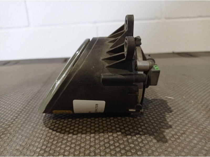 Recambio de faro antiniebla derecho para audi a4 berlina (8e) 1.8 20v turbo referencia OEM IAM 8E0941700B   Recambio de faro antiniebla derecho para audi a4 berlina (8e) 1.8 20v turbo referencia OEM IAM 8E0941700B