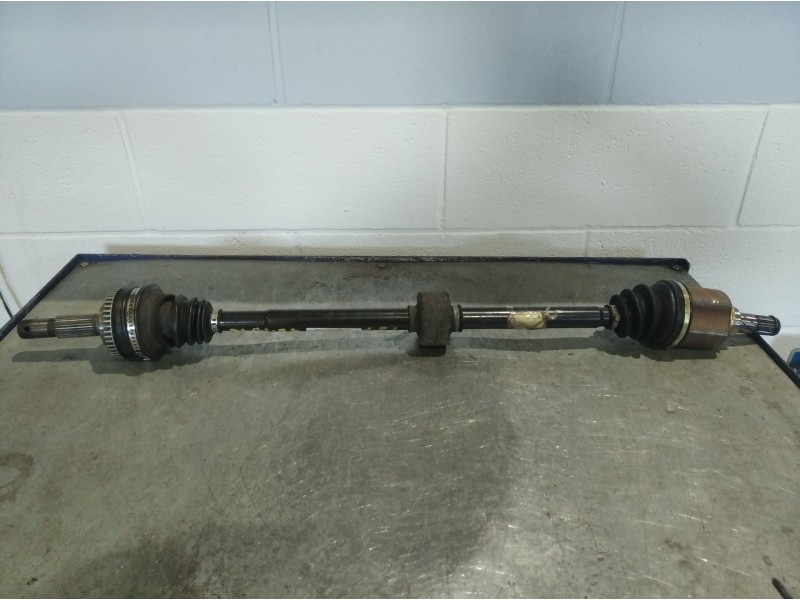 Recambio de transmision delantera derecha para nissan almera tino (v10m) básico | 0.00 - ... básico | 0.00 - ... referencia OEM 