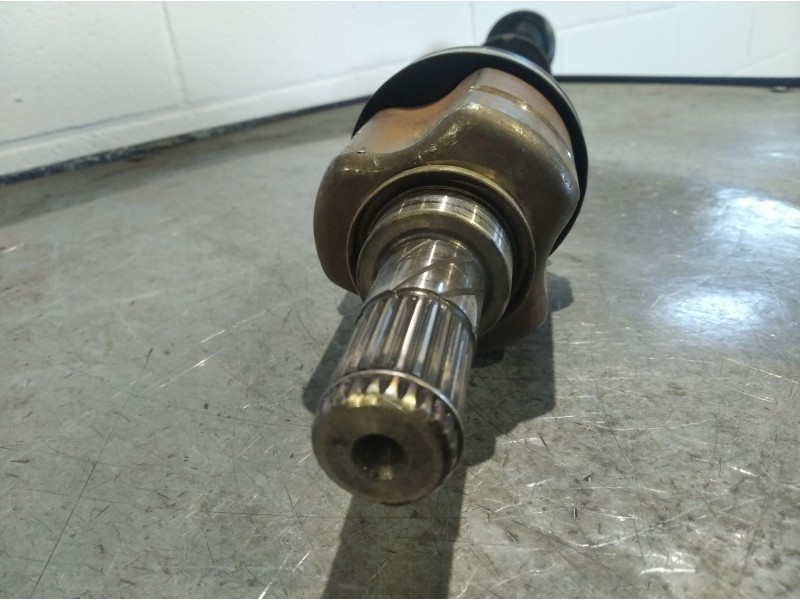 Recambio de transmision delantera derecha para nissan almera tino (v10m) básico | 0.00 - ... básico | 0.00 - ... referencia OEM 