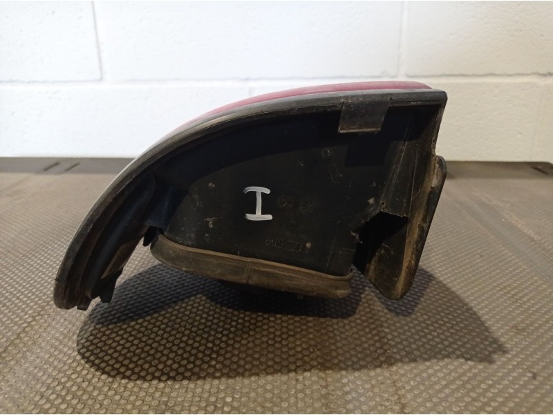 Recambio de piloto trasero izquierdo para renault laguna (b56) referencia OEM IAM   