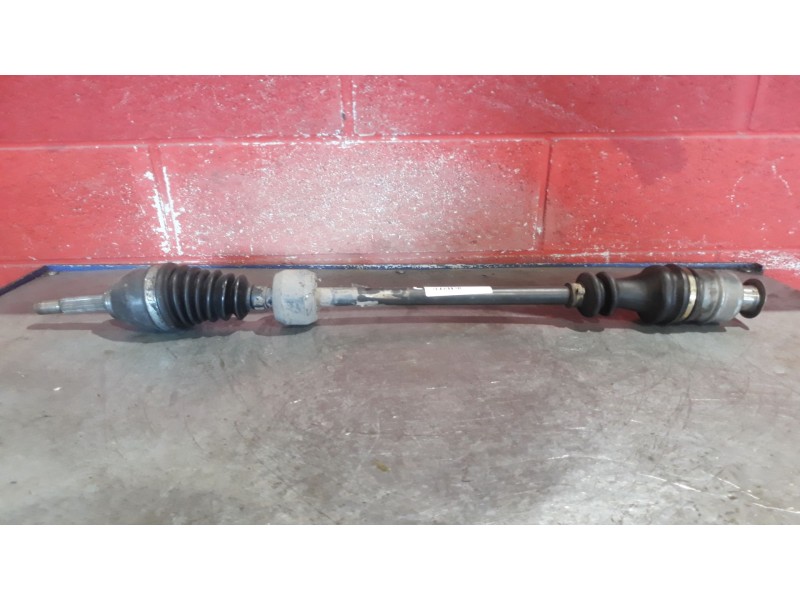 Recambio de transmision delantera derecha para renault 19 (b/c/l53)  | 0.92 - 0.96  | 0.92 - 0.96 referencia OEM IAM   