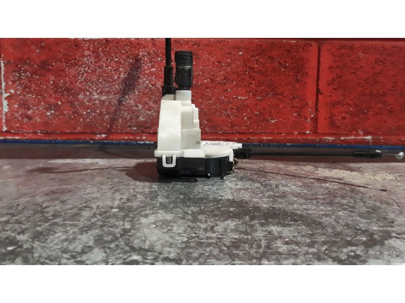 Recambio de cerra. puer. delantero derecha para renault laguna ii (bg0) authentique | 0.01 - ... authentique | 0.01 - ... refere