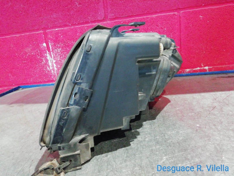 Recambio de faro derecho para audi a6 berlina (c4) 2.5 tdi | 06.94 - ... 2.5 tdi | 06.94 - ... referencia OEM IAM   