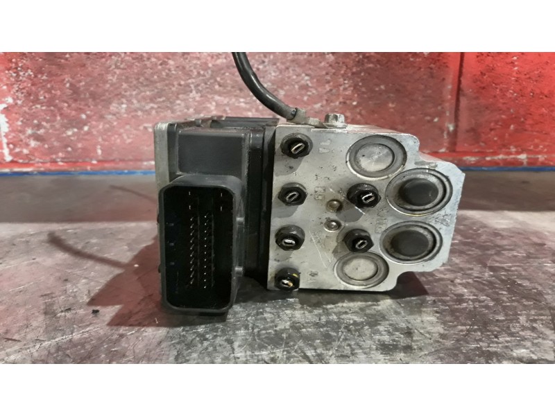 Recambio de abs para saab 9-3 berlina 2.2 tid anniversary | 0.03 - ... 2.2 tid anniversary | 0.03 - ... referencia OEM IAM 13664