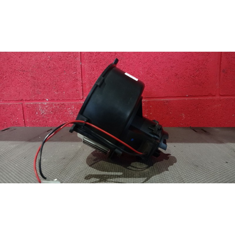 Recambio de motor calefaccion para opel astra h berlina cosmo | 01.04 - 12.07 cosmo | 01.04 - 12.07 referencia OEM IAM 52407543 