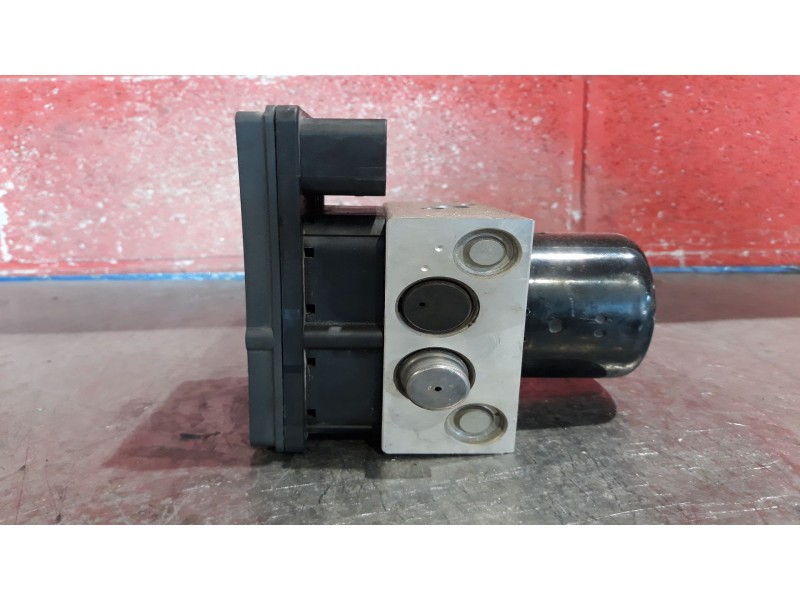 Recambio de abs para nissan navara pick-up (d40m) (05.2005)  | ... (05.2005)  | ... referencia OEM IAM 47660EA010 06210903313  Recambio de abs para nissan navara pick-up (d40m) (05.2005)  | ... (05.2005)  | ... referencia OEM IAM 47660EA010 06210903313