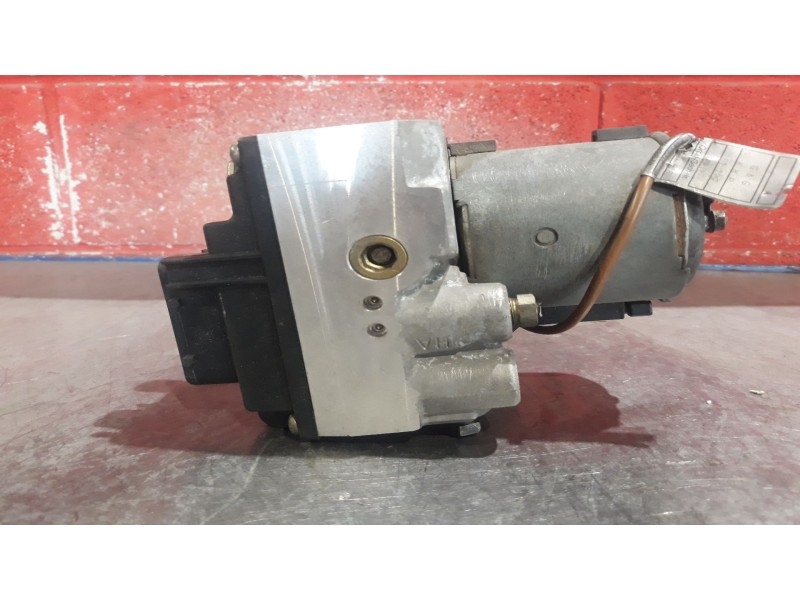 Recambio de abs para bmw serie 7 (e38)  | 0.94 - 0.01  | 0.94 - 0.01 referencia OEM IAM 0265213010  