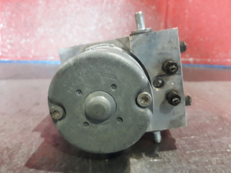 Recambio de abs para toyota corolla (e12) 2.0 turbodiesel cat referencia OEM IAM 0273004571  