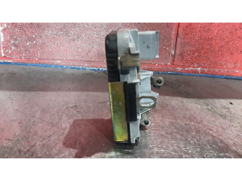 Recambio de cerradura puerta delantera derecha para peugeot 206 berlina 1.4 | 0.98 - ... 1.4 | 0.98 - ... referencia OEM IAM   