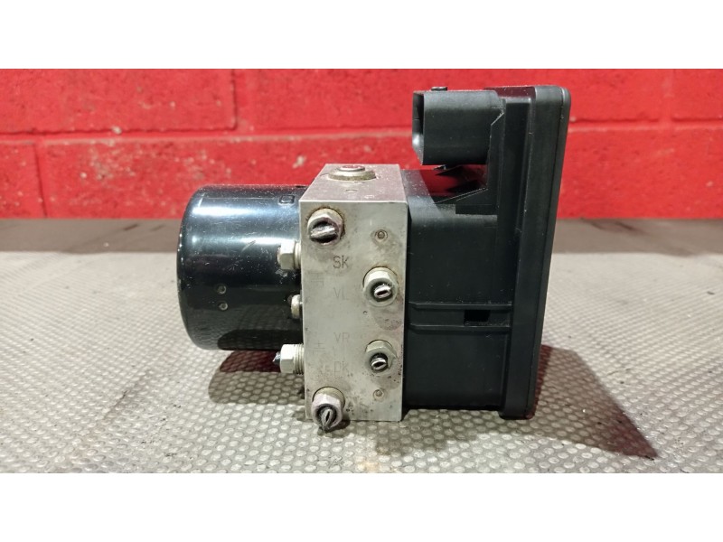 Recambio de abs para opel astra h berlina cosmo | 01.04 - 12.07 cosmo | 01.04 - 12.07 referencia OEM IAM 10096005183 13157578 