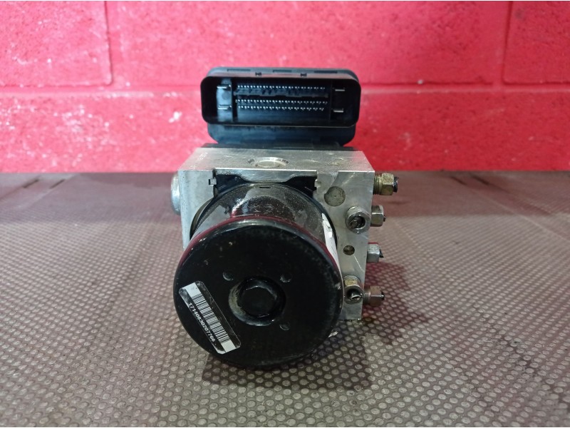 Recambio de abs para dodge caliber  | 0.06 - ...  | 0.06 - ... referencia OEM IAM 00401104C300  