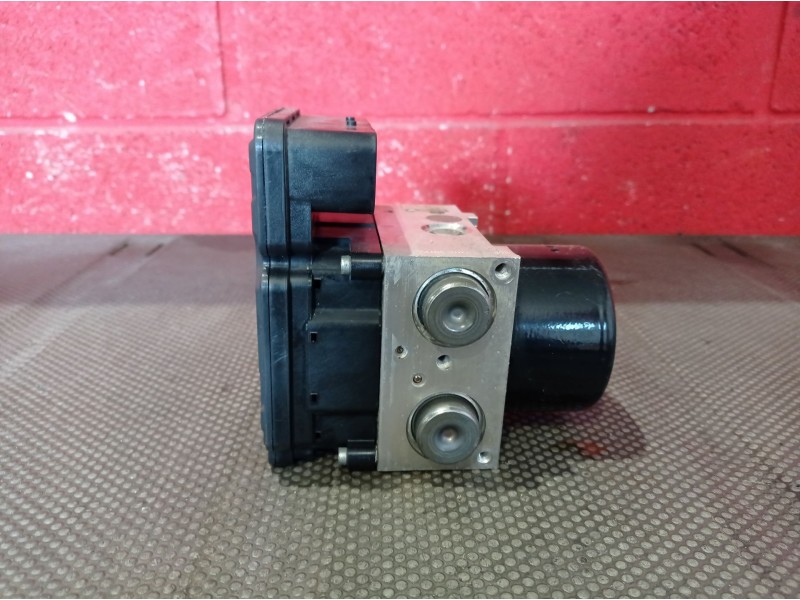 Recambio de abs para dodge caliber  | 0.06 - ...  | 0.06 - ... referencia OEM IAM 00401104C300  