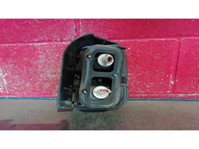 Recambio de piloto trasero izquierdo para mitsubishi santamo (hyundai) santamo confort | 11.98 - 12.01 santamo confort | 11.98 -