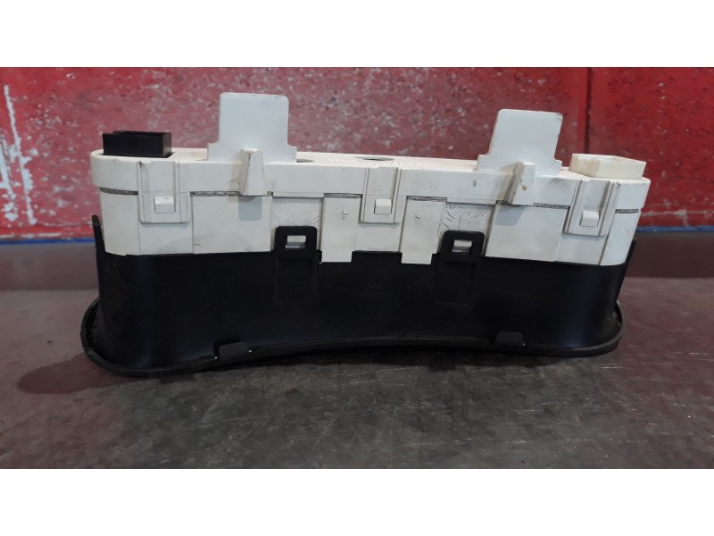 Recambio de pantalla multifuncion para chevrolet matiz se | 05.05 - 12.08 se | 05.05 - 12.08 referencia OEM IAM 96497743  