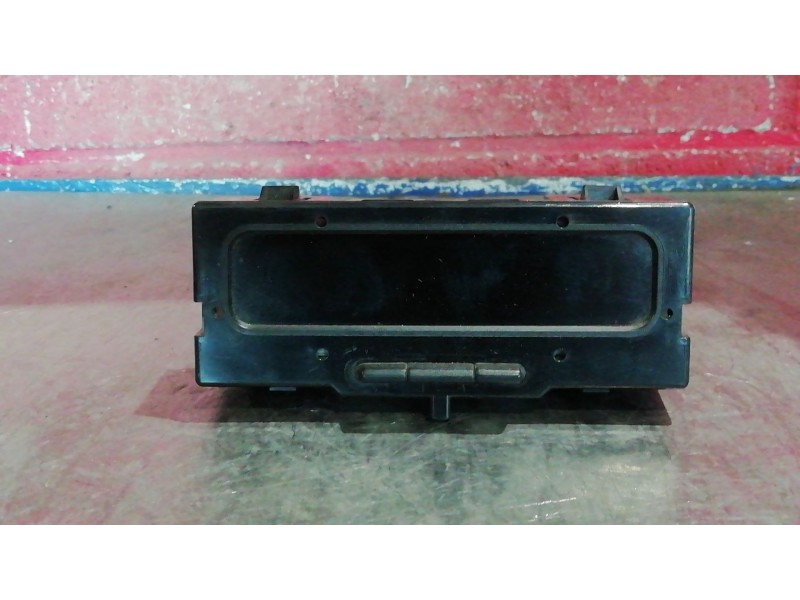 Recambio de pantalla multifuncion para renault megane i coupe fase 2 (da..) referencia OEM IAM P7700436307A  