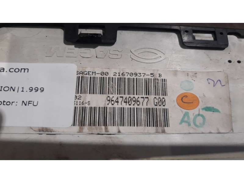 Recambio de pantalla multifuncion para citroen xsara 1.6 attraction referencia OEM IAM   