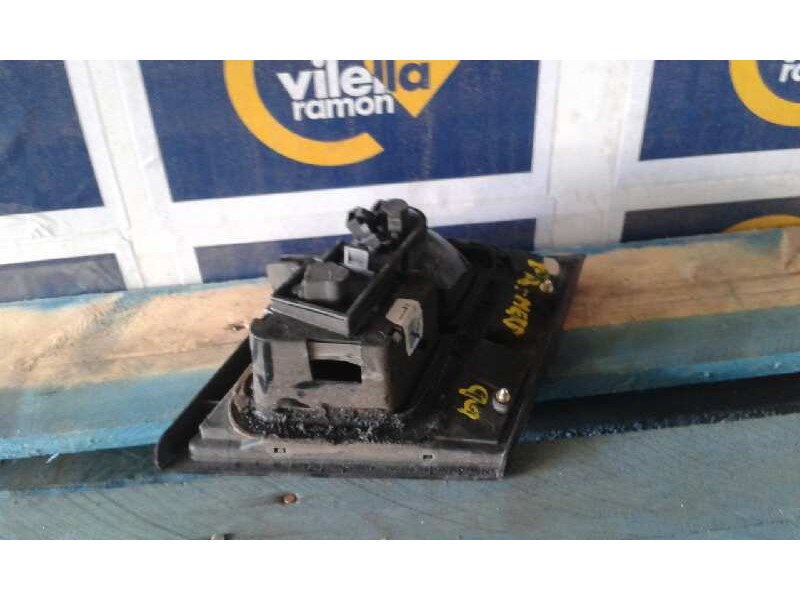 Recambio de piloto porton izquierdo para nissan primera berlina (p11) slx | 09.97 - 12.99 slx | 09.97 - 12.99 referencia OEM IAM