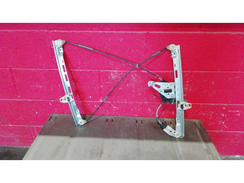 Recambio de elevalunas delantero derecho para peugeot 206 berlina 1.4 | 0.98 - ... 1.4 | 0.98 - ... referencia OEM IAM   