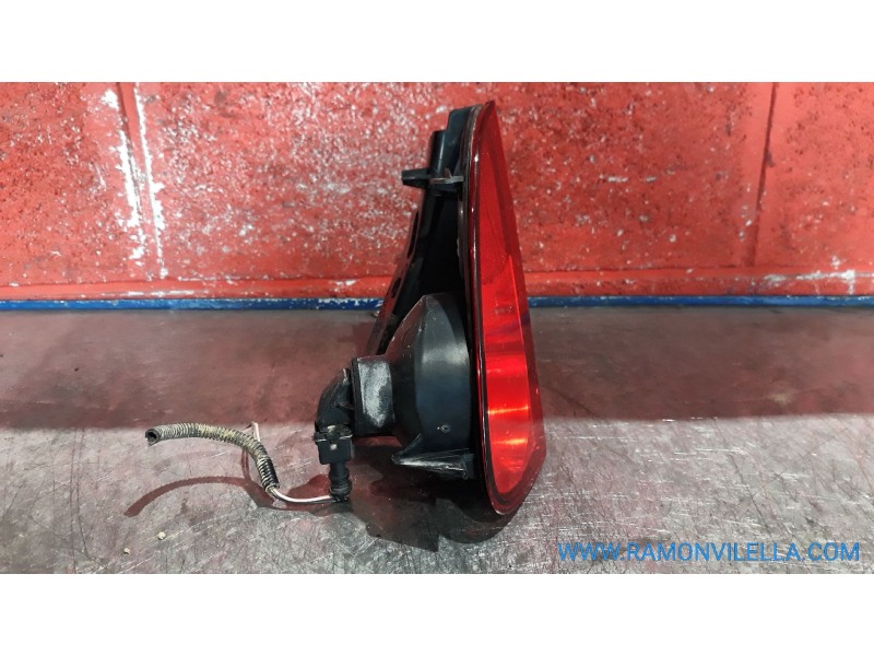 Recambio de piloto porton derecho para renault espace iv (jk0) 2.2 dci turbodiesel | 0.02 - ... 2.2 dci turbodiesel | 0.02 - ...