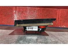 Recambio de piloto porton izquierdo para citroen xantia 1.6i sx referencia OEM IAM    2