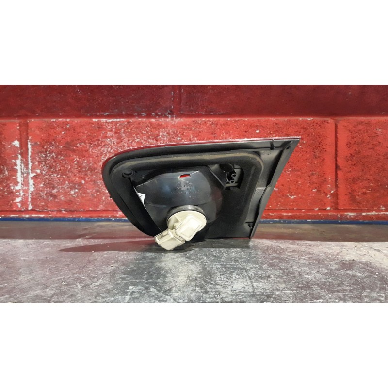 Recambio de piloto porton izquierdo para seat ibiza (6k1) sport | 08.99 - 12.02 ibiza (6k1) sport | 08.99 - 12.02 referencia OEM