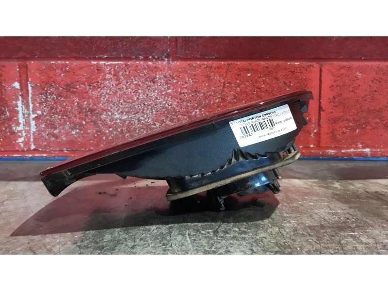 Recambio de piloto porton derecho para fiat stilo multi wagon (192) 1.9 jtd 115 | 0.03 - ... 1.9 jtd 115 | 0.03 - ... referencia