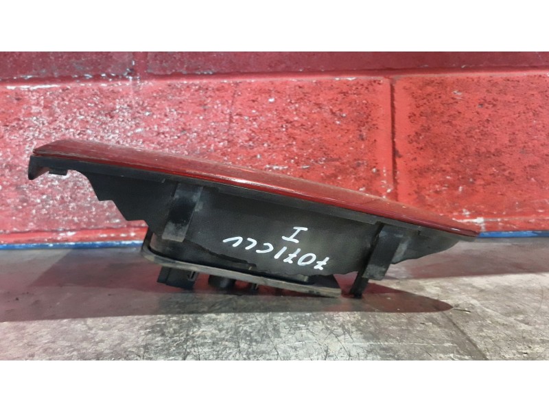 Recambio de piloto porton izquierdo para fiat stilo multi wagon (192) 1.9 jtd 115 | 0.03 - ... 1.9 jtd 115 | 0.03 - ... referenc