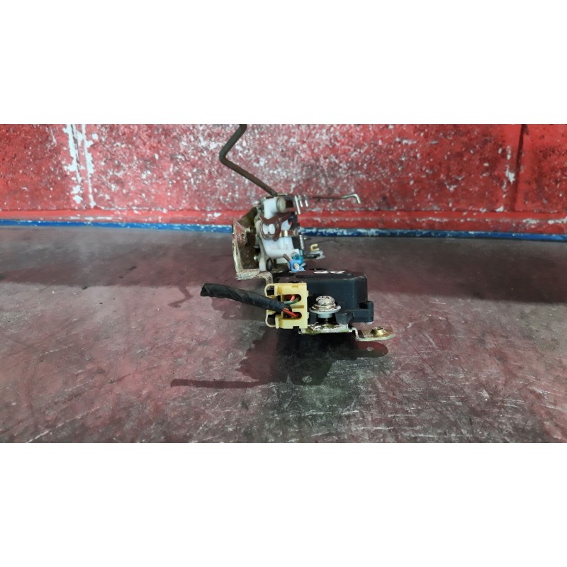 Recambio de cerra. puer. delantero derecha para mitsubishi santamo (hyundai) santamo confort | 11.98 - 12.01 santamo confort | 1