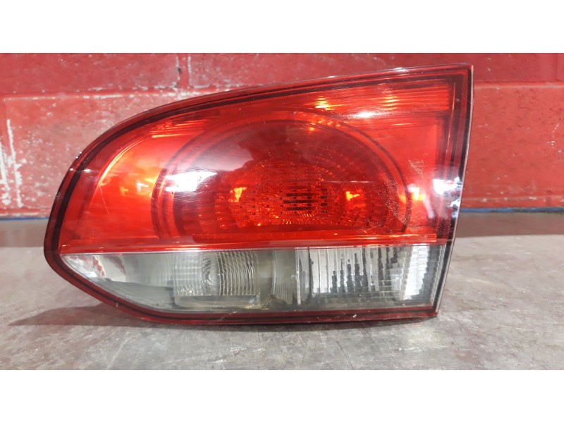 Recambio de piloto porton derecho para volkswagen golf vi (5k1)  | 0.08 - ...  | 0.08 - ... referencia OEM IAM   