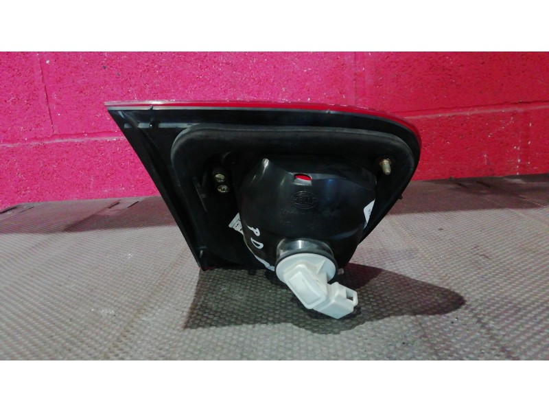 Recambio de piloto porton derecho para seat ibiza (6k1) 1.4 referencia OEM IAM   