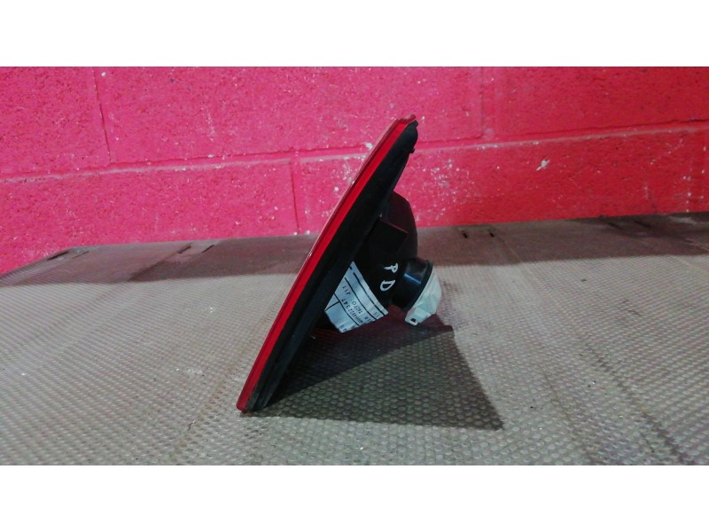 Recambio de piloto porton derecho para seat ibiza (6k1) 1.4 referencia OEM IAM   