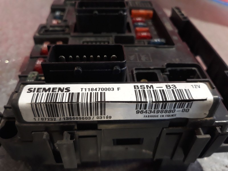 Recambio de centralita bsm para citroen c3 referencia OEM IAM B3  
