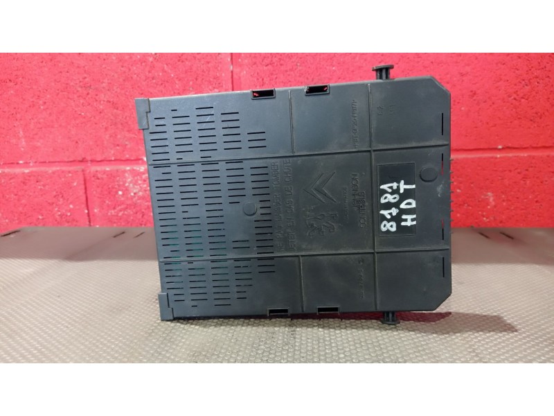 Recambio de centralita bsi para peugeot partner kasten  | 0.08 - ...  | 0.08 - ... referencia OEM IAM 281197595  