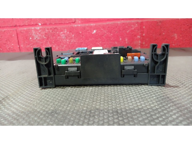 Recambio de centralita bsi para peugeot partner kasten  | 0.08 - ...  | 0.08 - ... referencia OEM IAM 281197595  