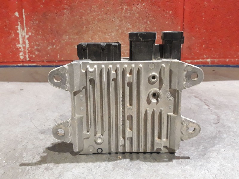 Recambio de centralita direccion asistida para citroen c2 referencia OEM IAM 9650836780 G025541A 